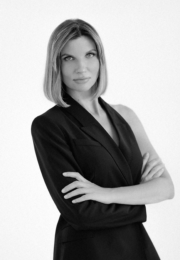 Леся Михайлова