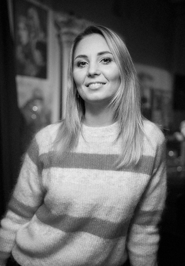 Олена Галаган