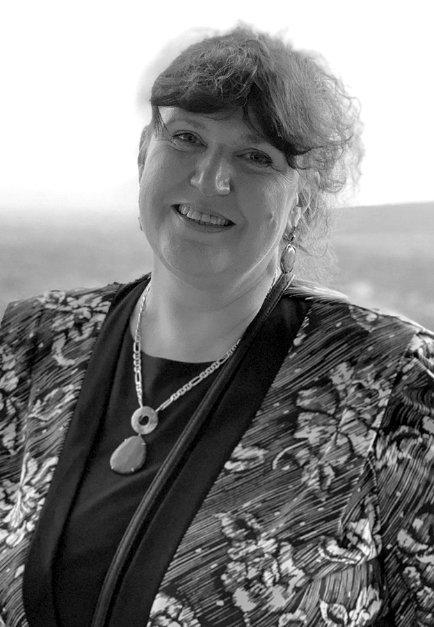 Олена Бабій