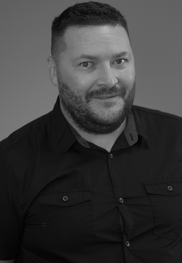 Вячеслав Пономарьов