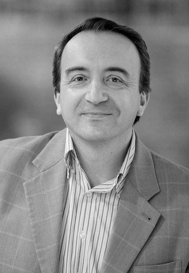 Олег Яськів